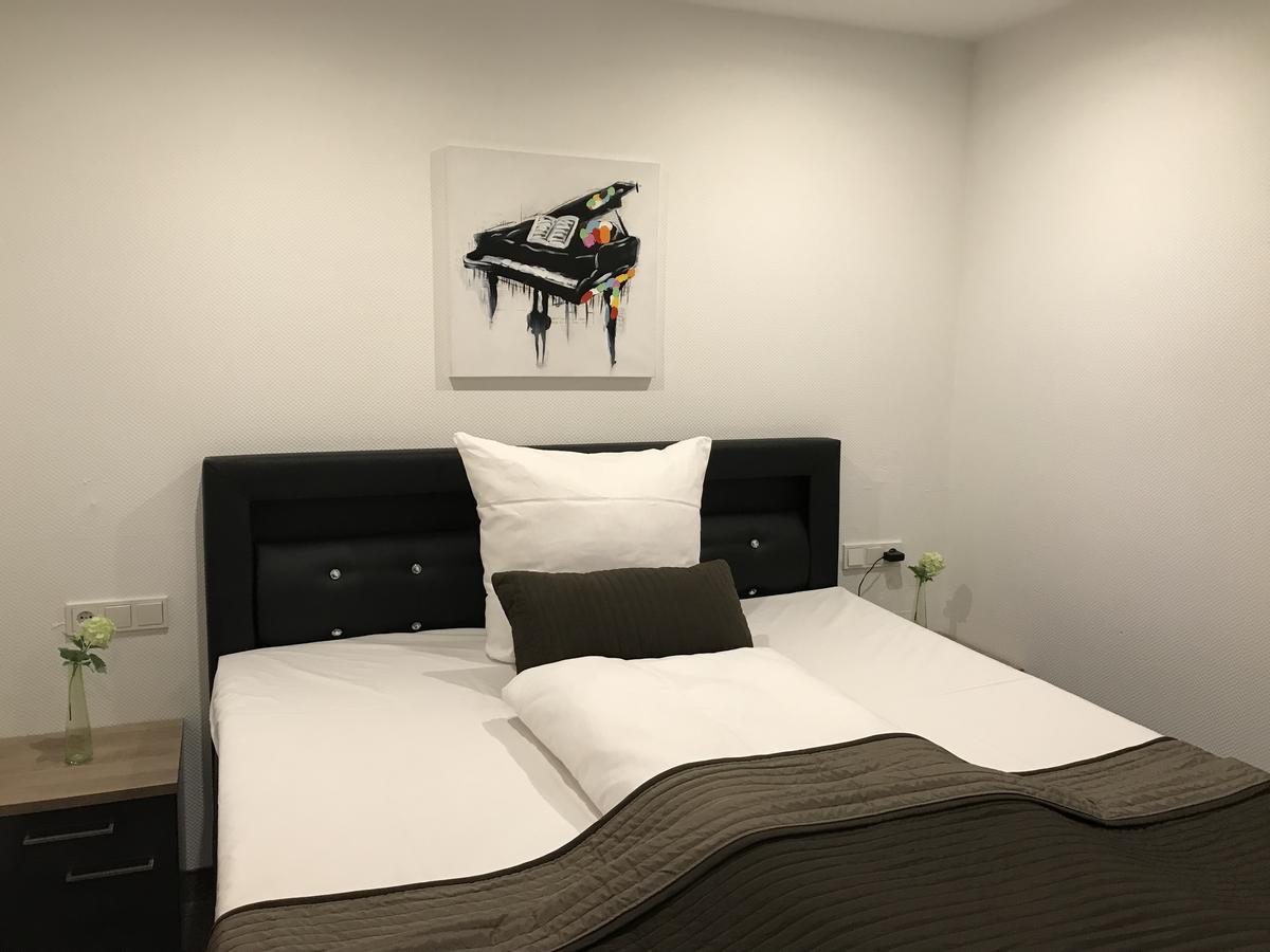 Pension Scheiber Hof Нойнкирхен Экстерьер фото