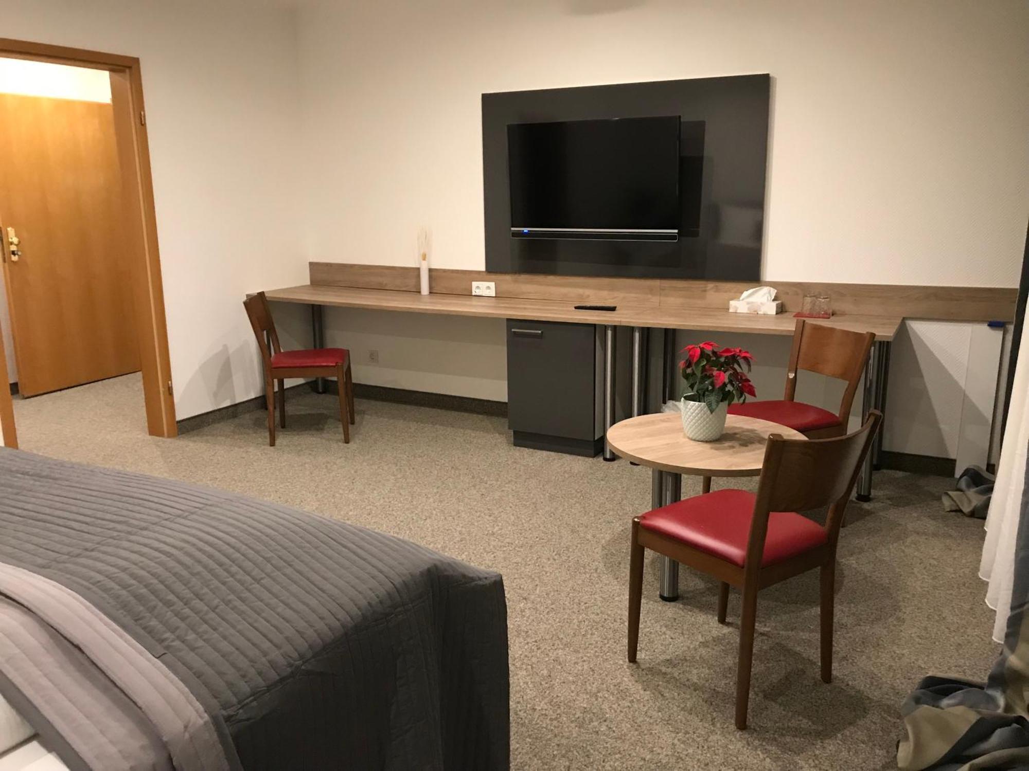 Pension Scheiber Hof Нойнкирхен Экстерьер фото